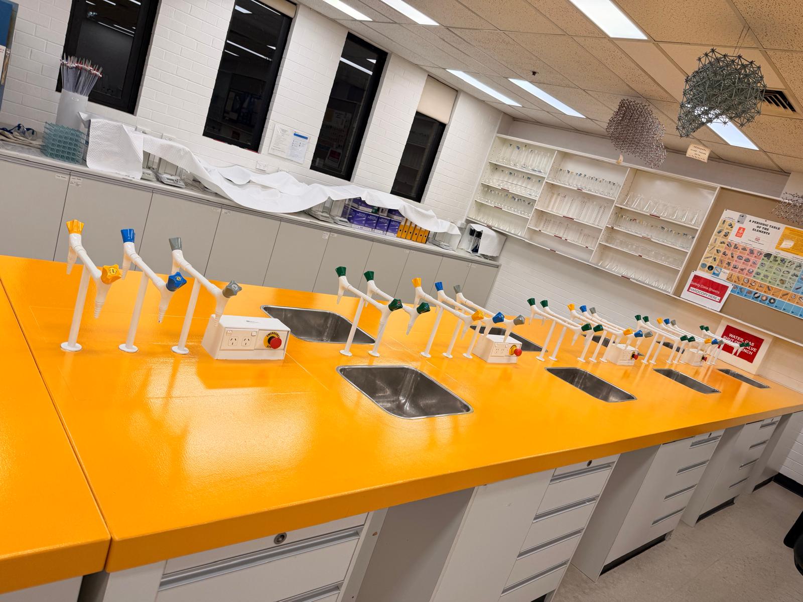 Seamless epoxy benchtop coating built to last in a busy lab